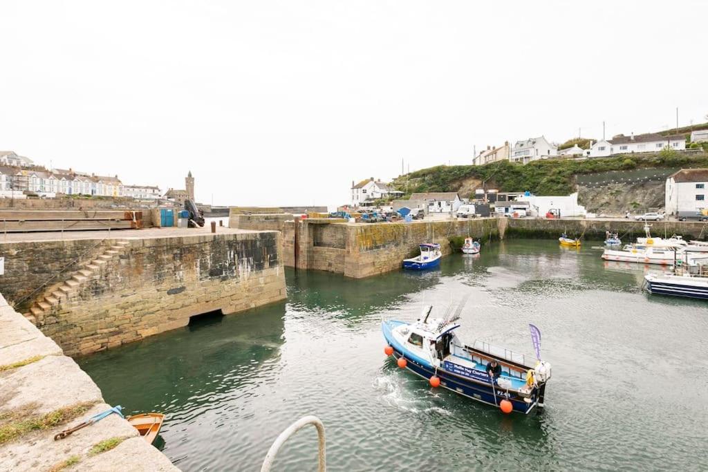 Kota Restaurant & Rooms Porthleven Exterior foto