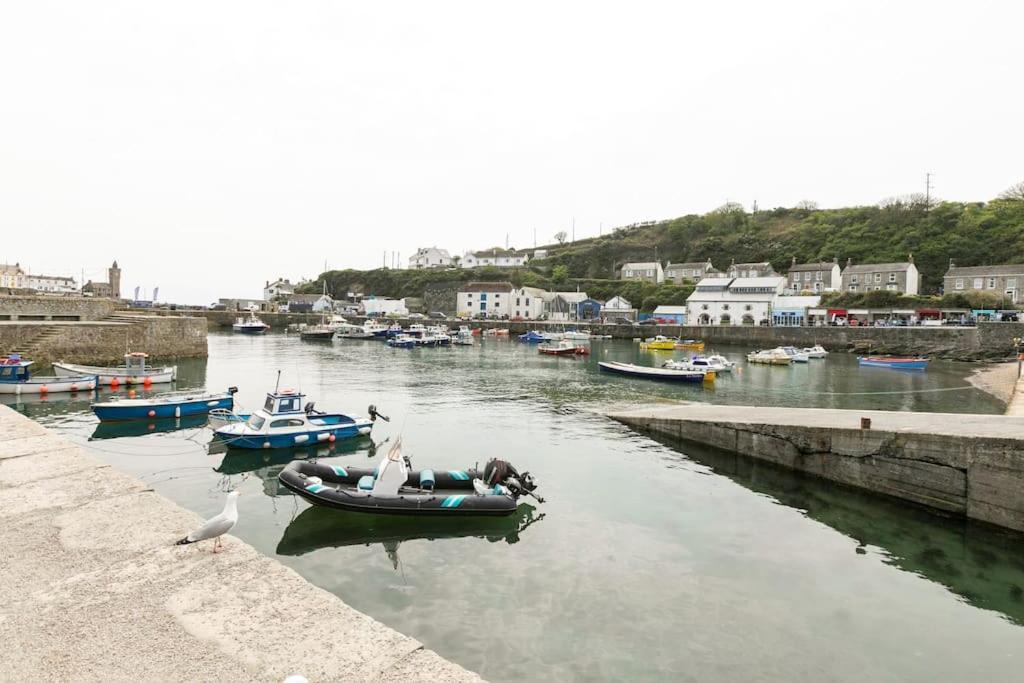 Kota Restaurant & Rooms Porthleven Exterior foto